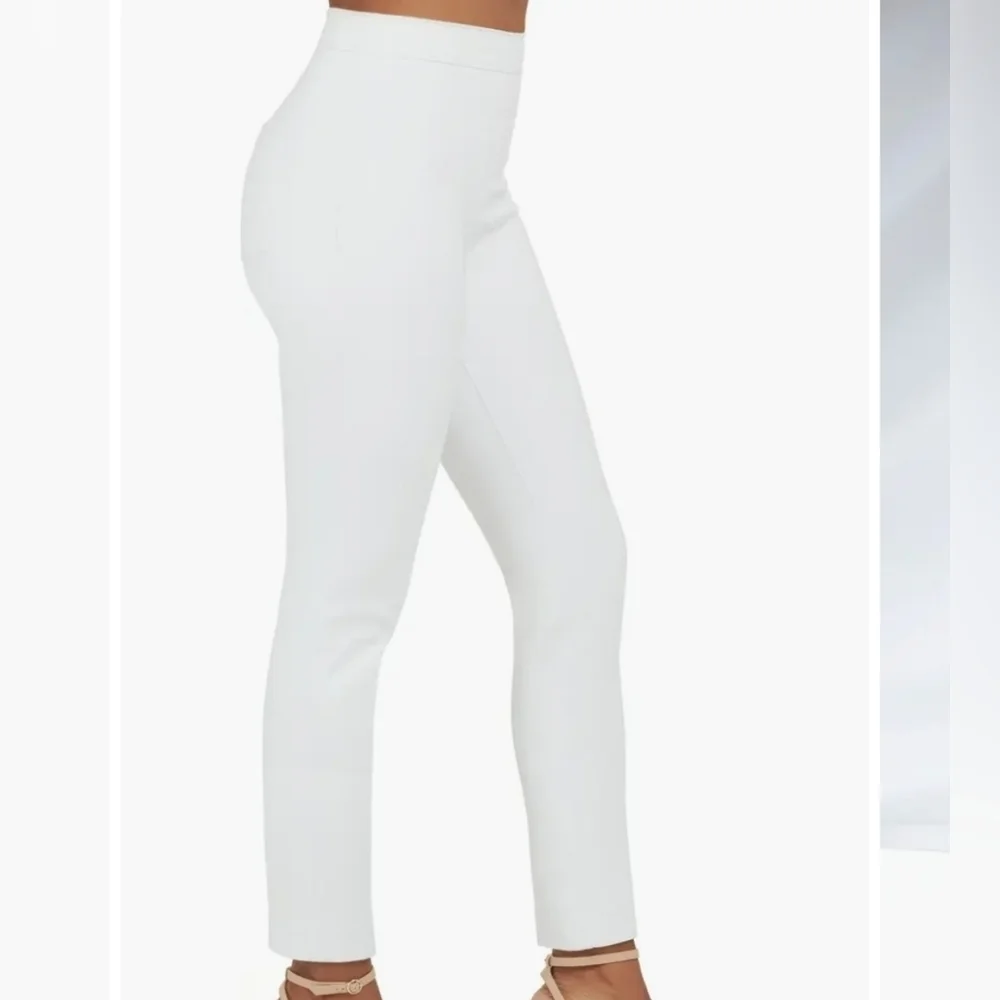 SPANX NWT On The Go Slim Straight Ankle Pants with Ultimate Opacity Technology S